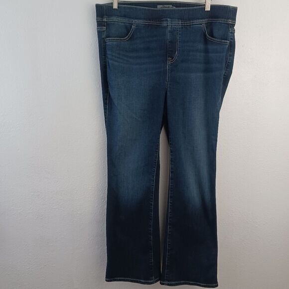Torrid Lean Jean Slim Boot Super Soft Mid-Rise blue  Jeans size 2R - Picture 4 of 7